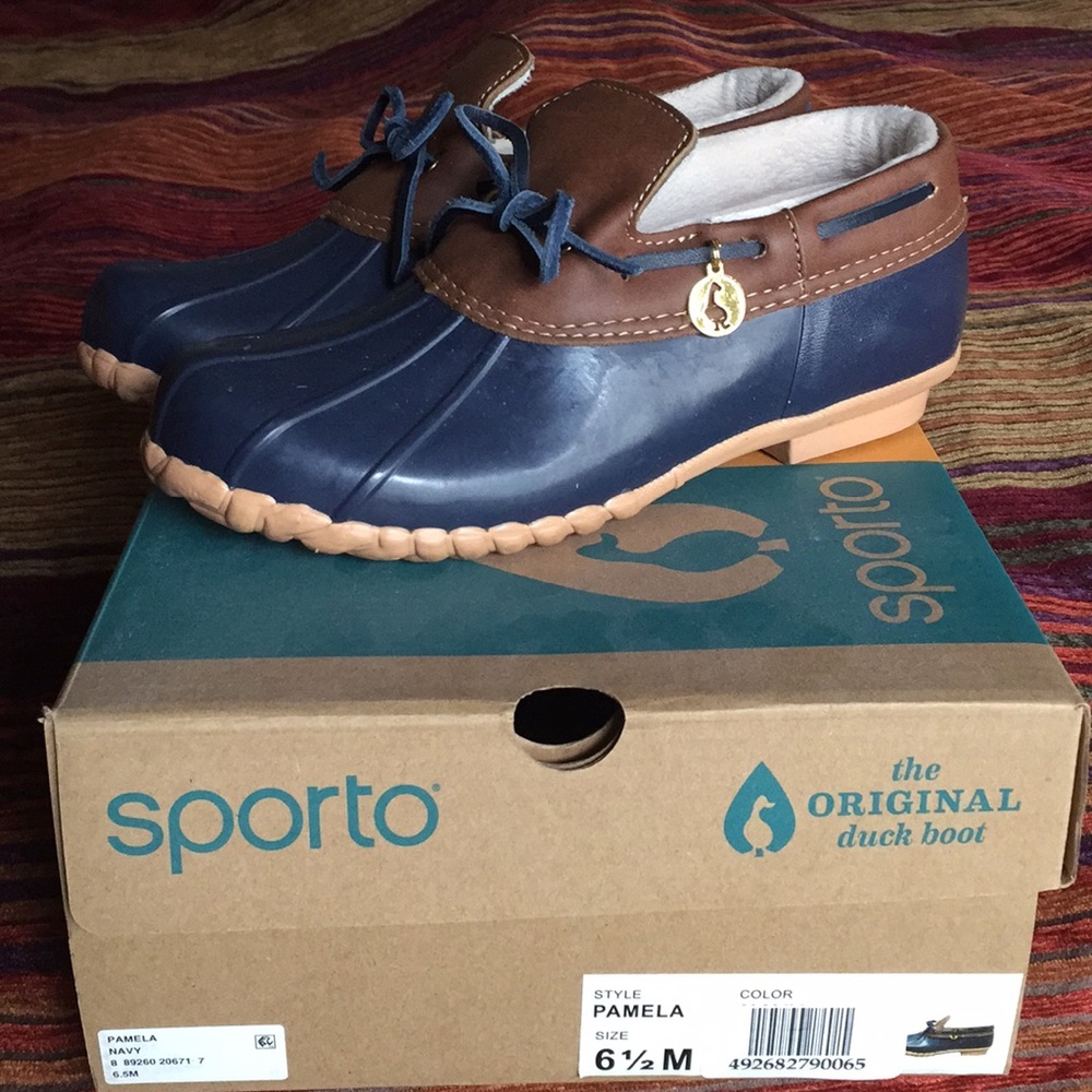 The “original duck boot” by Sporto